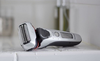 Бритва сетчатая Panasonic ES-LT2N-S820