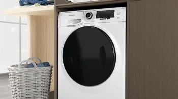 Стиральная машина Hotpoint NSD 7249 D AVE RU