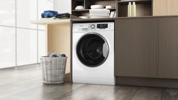 Стиральная машина Hotpoint NSD 6239 S VE RU