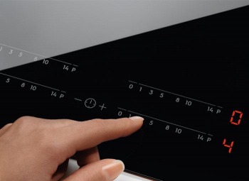 Индукционная варочная поверхность Electrolux EIV634