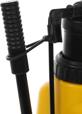 Опрыскиватель Champion  SL12