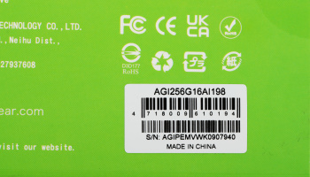 Накопитель SSD AGi PCIe 3.0 x4 256GB AGI256G16AI198