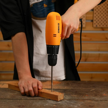 Дрель Deko DKSD400W