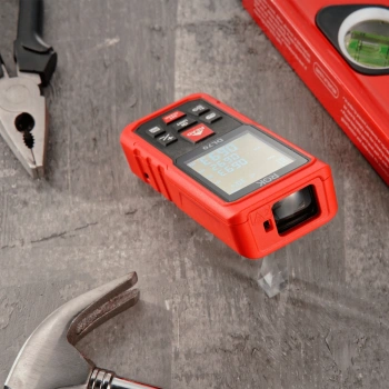 Лазерный дальномер RGK  DL70