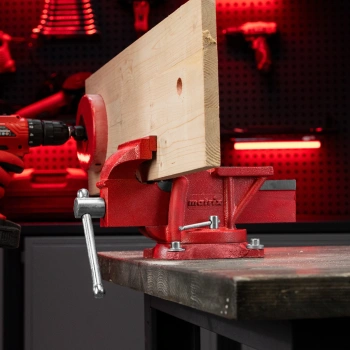 Тиски Matrix  18601