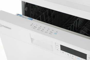 Посудомоечная машина Indesit DFS 1C67
