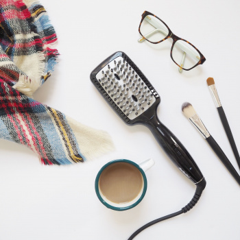 Расческа-выпрямитель Babyliss  HSB101E