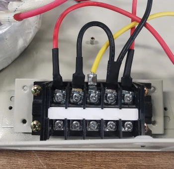 Стабилизатор напряжения Powercom WM-5000VA