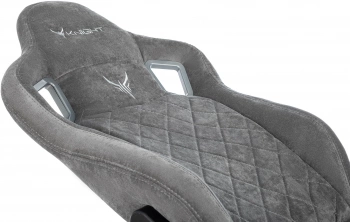 Кресло игровое Knight  Outrider