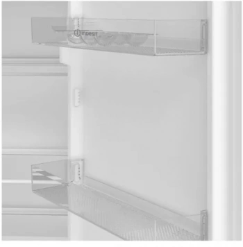 Холодильник Indesit IBH 18