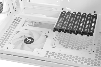 Корпус Thermaltake CTE C700 TG ARGB