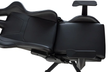 Кресло игровое Zombie  Game Penta