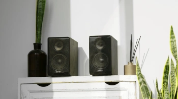 Колонки Edifier R33BT