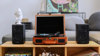 Колонки Edifier R33BT