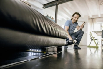 Пылесос ручной Karcher VC 6 Cordless ourFamily Car