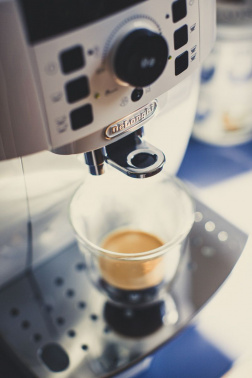 Кофемашина Delonghi Magnifica S ECAM21.117.SB