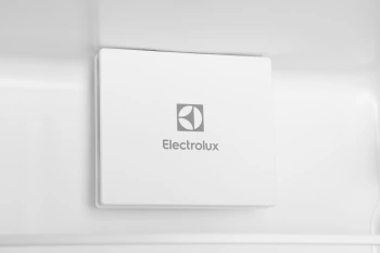 Холодильник Electrolux LND5FE18S