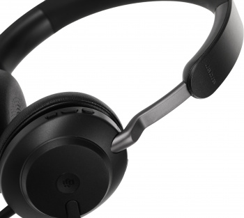 Наушники с микрофоном Jabra Evolve2 40