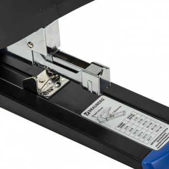 Степлер мощный Brauberg 270553 Heavy Duty Extra 24/6 24/8 26/6 23/8 23/10 23/13 23/15 23/17 (140листов) черный металл/пластик закрытый коробка