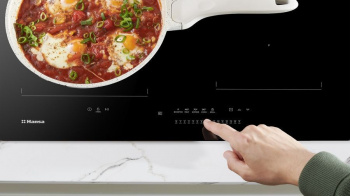 Индукционная варочная поверхность Hansa BHI67906