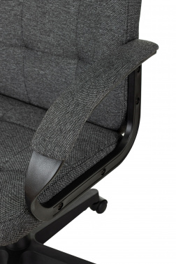 Кресло руководителя Бюрократ  CH 002