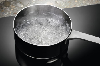 Индукционная варочная поверхность Electrolux LIB60420CK