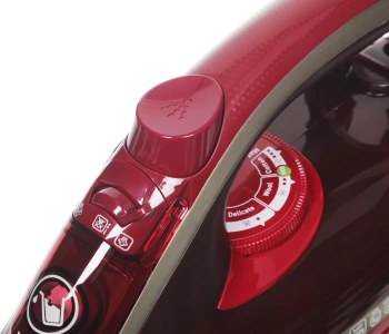 Утюг Tefal FV6820E0