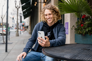 Чехол (клип-кейс) uBear для Apple iPhone 15 Real Case