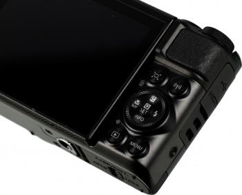 Фотоаппарат Canon PowerShot SX740HS