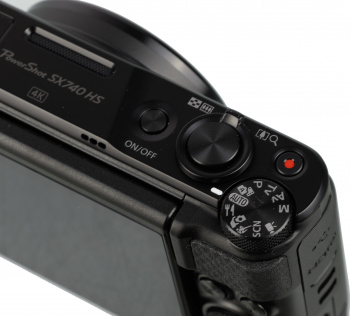 Фотоаппарат Canon PowerShot SX740HS