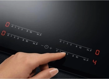 Индукционная варочная поверхность AEG IKE84471XB