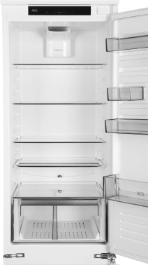 Холодильник AEG SCE819E5TS