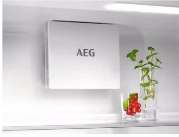 Холодильник AEG TSC7G181ES