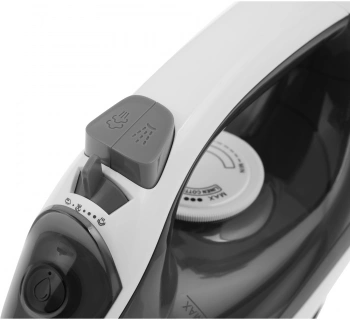 Утюг Starwind SIR1819