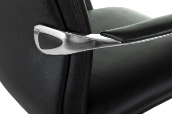 Кресло руководителя Бюрократ  _VEGA