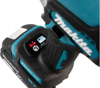 Шуруповерт Makita DTD157Z