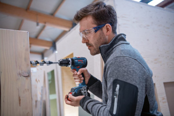 Дрель-шуруповерт Bosch GSB 18V-90