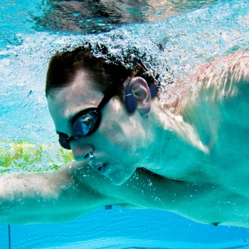 Гарнитура накладные Creative Outlier Free Pro Plus