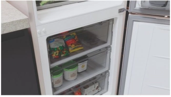 Холодильник Hotpoint HT 4200 M