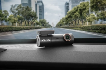 Видеорегистратор Mio MiVue J30