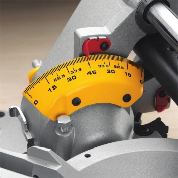 Торцовочная пила DeWalt DWS780