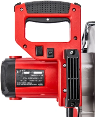 Торцовочная пила Elitech ПТ 825К (E2006.006.00)