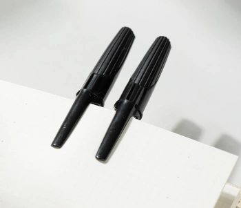 Набор ручек шариков. Deli Think EQ4-MT-BK