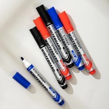 Маркер для досок Deli  EU016-RD