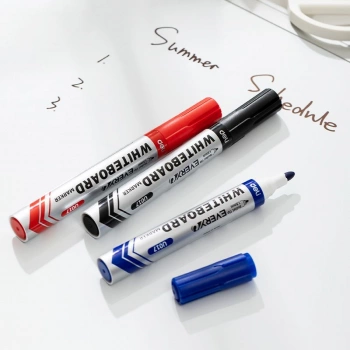 Маркер для досок Deli  EU017-BL