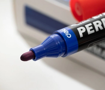 Маркер перманентный Deli  EU216-BL