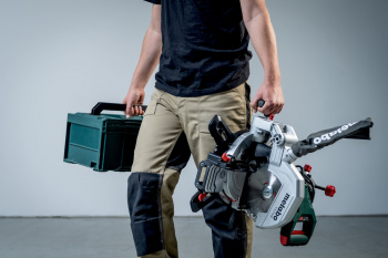 Торцовочная пила Metabo KS 216 M