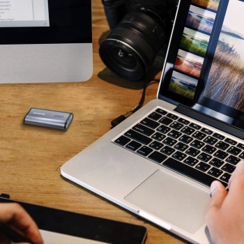 Накопитель SSD A-Data USB-C 2TB AELI-SE880-2TCGY SE880