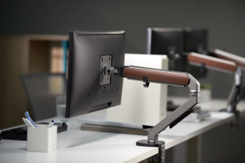 Кронштейн для мониторов Ultramounts UM734WD