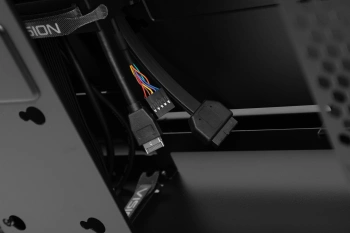 Корпус Lian-Li O11 Vision